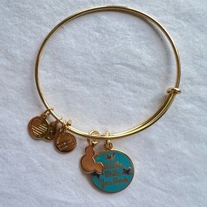 NWOT Disney Alex and Ani Gold Whistle While You Work Charm Bracelet